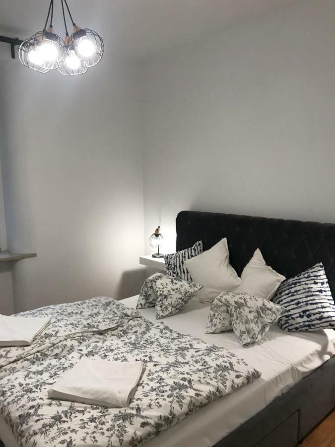 Stare Miasto Swietojerska 12 Apartment วอร์ซอ ภายนอก รูปภาพ