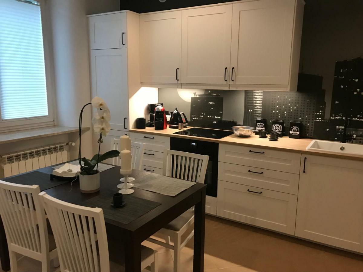 Stare Miasto Swietojerska 12 Apartment วอร์ซอ ภายนอก รูปภาพ