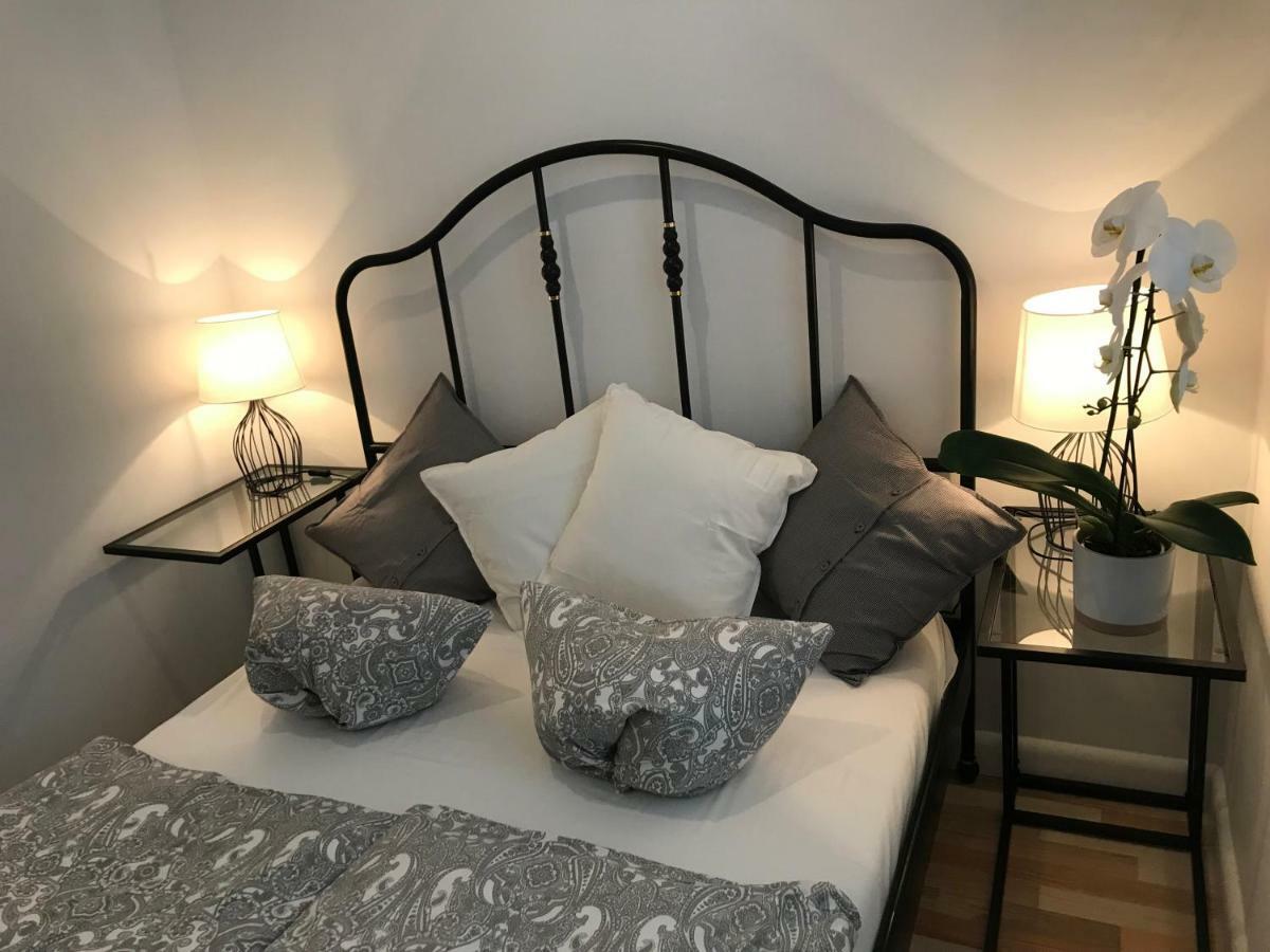 Stare Miasto Swietojerska 12 Apartment วอร์ซอ ภายนอก รูปภาพ